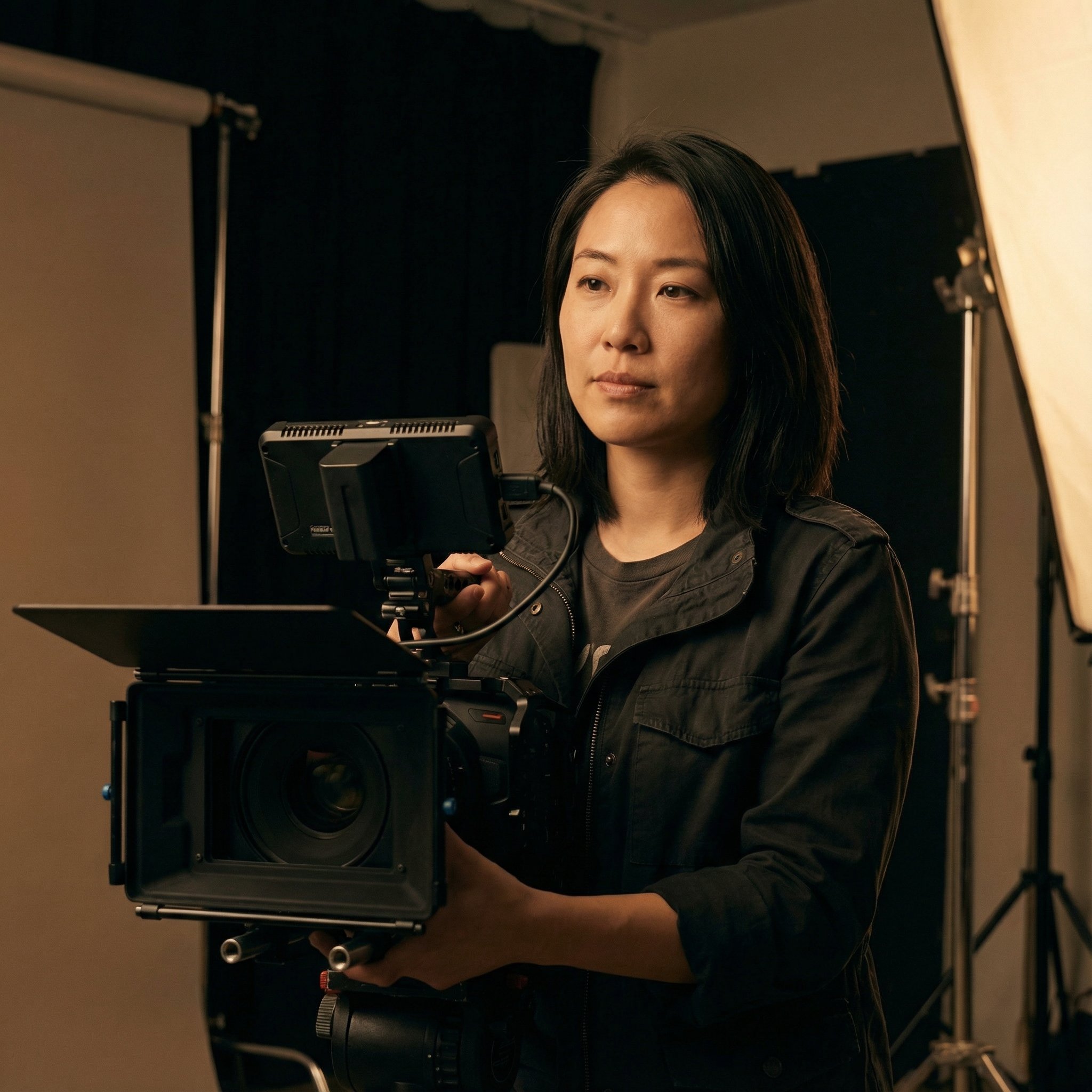 黄色仓库摄影师